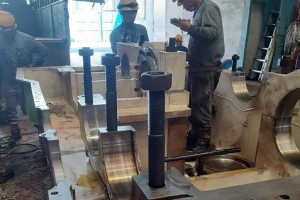 Sửa chữa lỗ lắp ổ bi - Nhà máy Thép Vina Kyoei